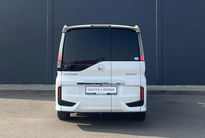 Минивэн Honda Stepwgn 2019 года, 1980000 рублей, Солонцы