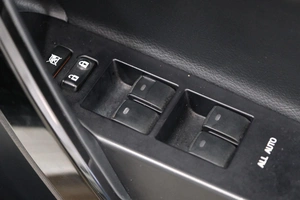 Хетчбэк Toyota Auris 2016 года, 1469000 рублей, Омск