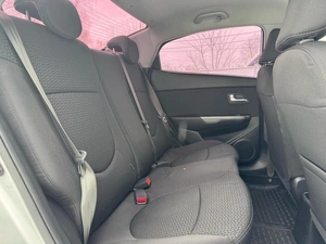 Седан Kia Rio 2016 года, 1019000 рублей, Ижевск