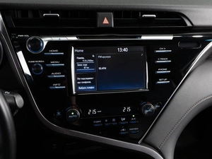 Седан Toyota Camry 2019 года, 2879000 рублей, Тюмень