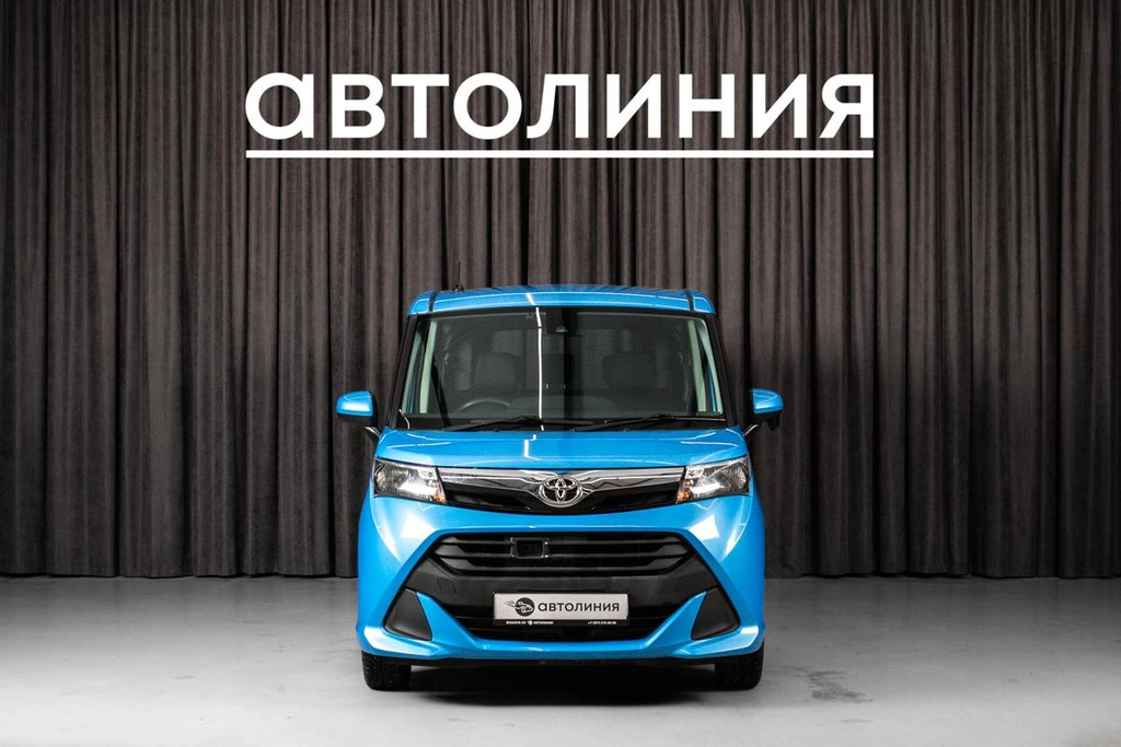 Хетчбэк Toyota Tank 2018 года, 945000 рублей, Красноярск