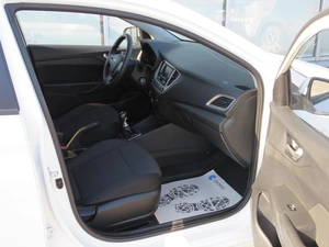 Седан Hyundai Solaris 2019 года, 1295000 рублей, Брянск