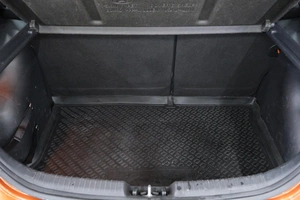 Хетчбэк Hyundai Solaris 2015 года, 949000 рублей, Омск