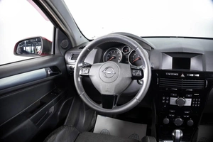 Хетчбэк Opel Astra 2008 года, 409000 рублей, Пермь