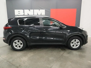 Внедорожник Kia Sportage 2016 года, 1820000 рублей, Курск