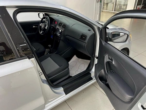 Седан Volkswagen Polo 2013 года, 950000 рублей, Смоленск