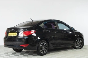 Седан Hyundai Solaris 2015 года, 979000 рублей, Челябинск