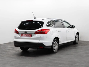 Универсал Ford Focus 2018 года, 980000 рублей, Красноярск