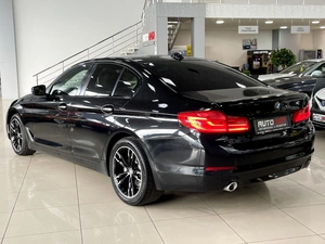 Седан BMW 5 серия 2017 года, 2797000 рублей, Солонцы