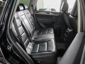 Внедорожник Volkswagen Touareg 2012 года, 1799000 рублей, Воронеж