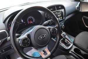 Хэтчбек Kia Soul 2021 года, 2270000 рублей, Мирное