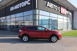 Внедорожник Nissan Qashqai 2018 года, 2100000 рублей, Мирное