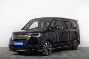 Минивэн Honda Stepwgn Spada 2022 года, 3259000 рублей, Томск