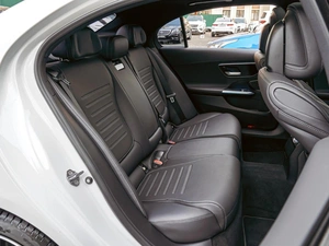 Седан Mercedes-benz C-класс 2023 года, 5250000 рублей, Краснодар