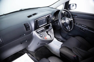 Минивэн Toyota Wish 2005 года, 679000 рублей, Пермь