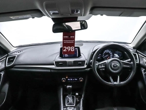 Седан Mazda Axela 2016 года, 1250000 рублей, Красноярск