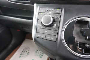 Минивэн Toyota Wish 2010 года, 1249000 рублей, Красноярск