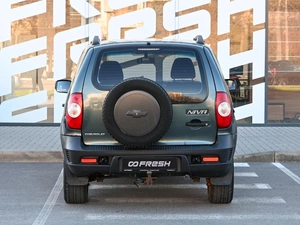Внедорожник Chevrolet Niva 2012 года, 469800 рублей, Волгоград