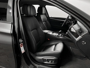 Седан BMW 5 серия 2013 года, 2099900 рублей, Казань