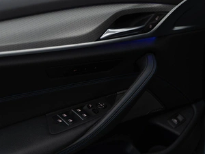 Седан BMW 5 серия 2019 года, 4197077 рублей, Москва