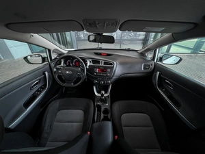 Хетчбэк Kia Ceed 2013 года, 879000 рублей, Уфа