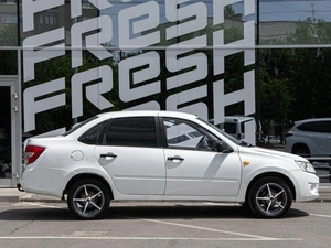 Седан ВАЗ (LADA) Granta 2012 года, 520000 рублей, Волгоград