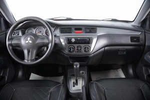 Седан Mitsubishi Lancer 2006 года, 409000 рублей, Пермь