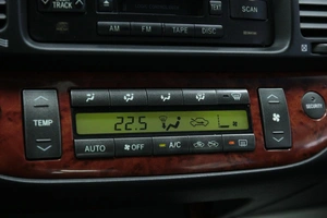 Седан Toyota Camry 2004 года, 878000 рублей, Солонцы