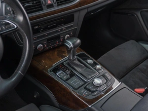 Седан Audi A6 2012 года, 2499000 рублей, Сургут