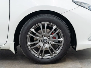 Хетчбэк Toyota Auris 2016 года, 1455000 рублей, Красноярск