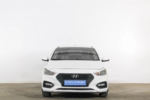 Седан Hyundai Solaris 2017 года, 789000 рублей, Тюмень