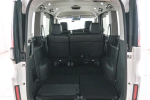 Минивэн Honda Stepwgn Spada 2015 года, 1729000 рублей, Красноярск