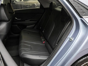 Седан Hyundai Elantra 2023 года, 2299000 рублей, Краснодар