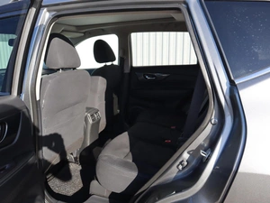 Внедорожник Nissan X-Trail 2015 года, 1680000 рублей, Брянск