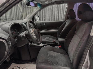Внедорожник Nissan X-Trail 2013 года, 1350000 рублей, Красноярск
