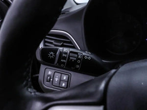 Седан Hyundai Solaris 2017 года, 1249000 рублей, Красноярск