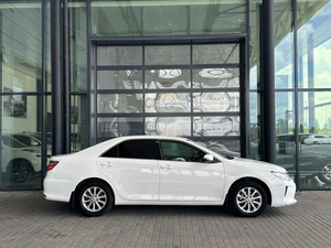Седан Toyota Camry 2014 года, 1650000 рублей, Уфа
