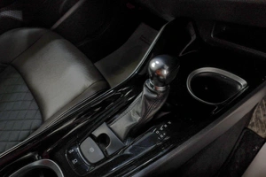 Внедорожник Toyota C-HR 2017 года, 1889000 рублей, Челябинск