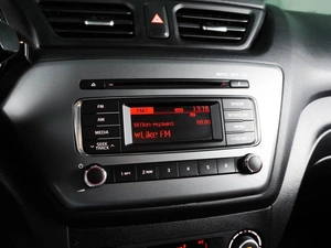 Седан Kia Rio 2015 года, 1139000 рублей, Воронеж