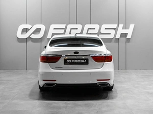 Седан Kia Quoris 2017 года, 1899000 рублей, Тюмень