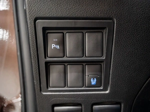 Внедорожник Toyota Fortuner 2021 года, 4500000 рублей, Красноярск