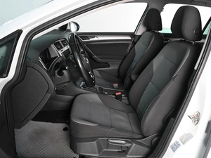 Хетчбэк Volkswagen Golf 2014 года, 1179000 рублей, Аксай