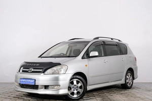 Минивэн Toyota Ipsum 2002 года, 749000 рублей, Красноярск