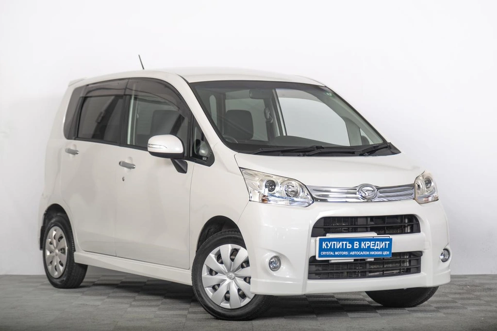 Минивэн Daihatsu Move 2011 года, 599000 рублей, Томск
