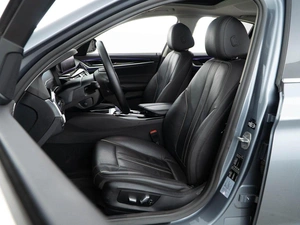 Седан BMW 5 серия 2019 года, 3149999 рублей, Москва