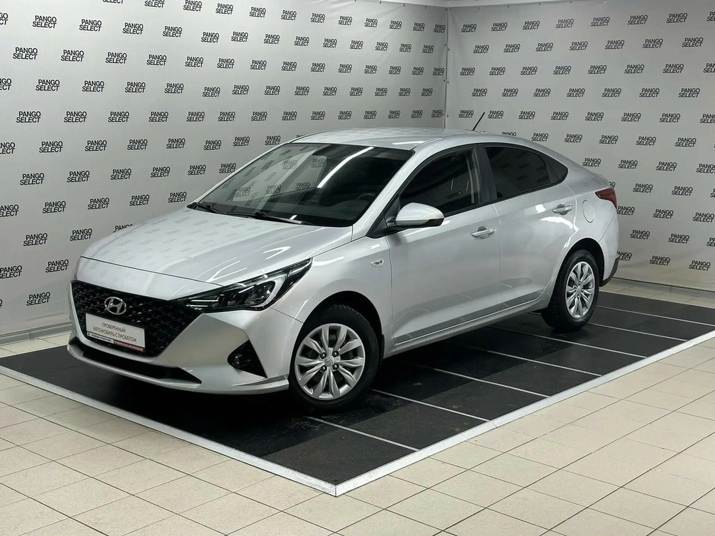 Седан Hyundai Solaris 2020 года, 1450000 рублей, Красноярск