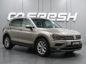 Внедорожник Volkswagen Tiguan 2018 года, 2054000 рублей, Воронеж