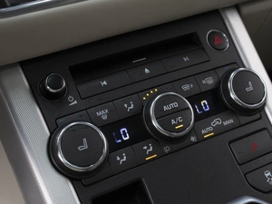 Внедорожник Land Rover Range Rover Evoque 2014 года, 1795000 рублей, Омск