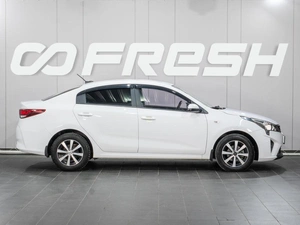 Седан Kia Rio 2022 года, 1849000 рублей, Сургут