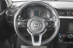 Хетчбэк Kia Rio X-Line 2020 года, 1359000 рублей, Кемерово